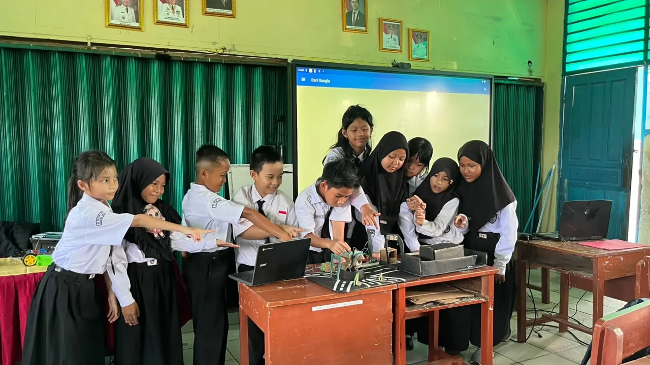 Pembuatan Project Smart Parking Simpang 5 Pendopo