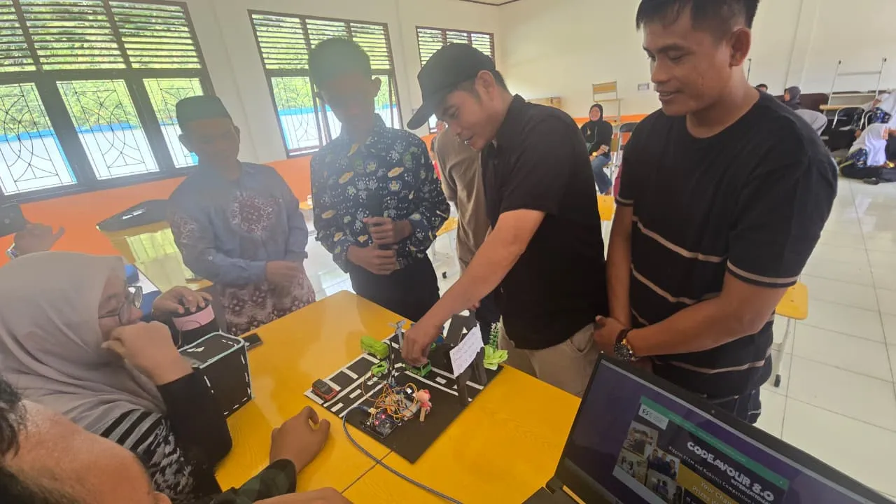 Silaturahmi & Sosialisasi Program KDAI di SMP Negeri 7 Penukal