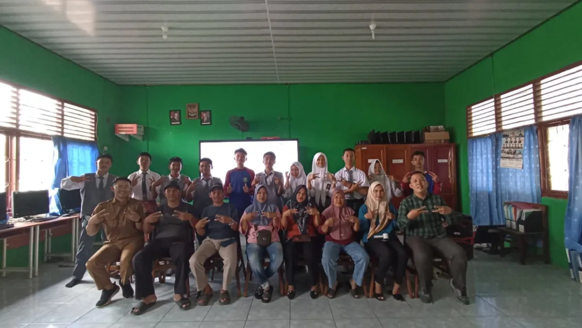 Temu Diskusi Wali Siswa Coding SMA Negeri 1 Penukal